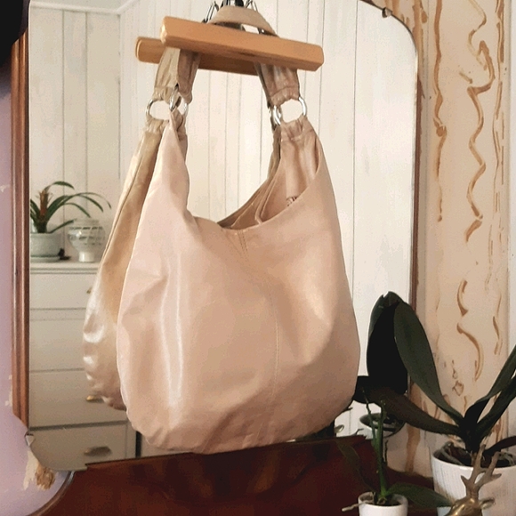 HOBO Handbags - Hobo leather shoulder bag